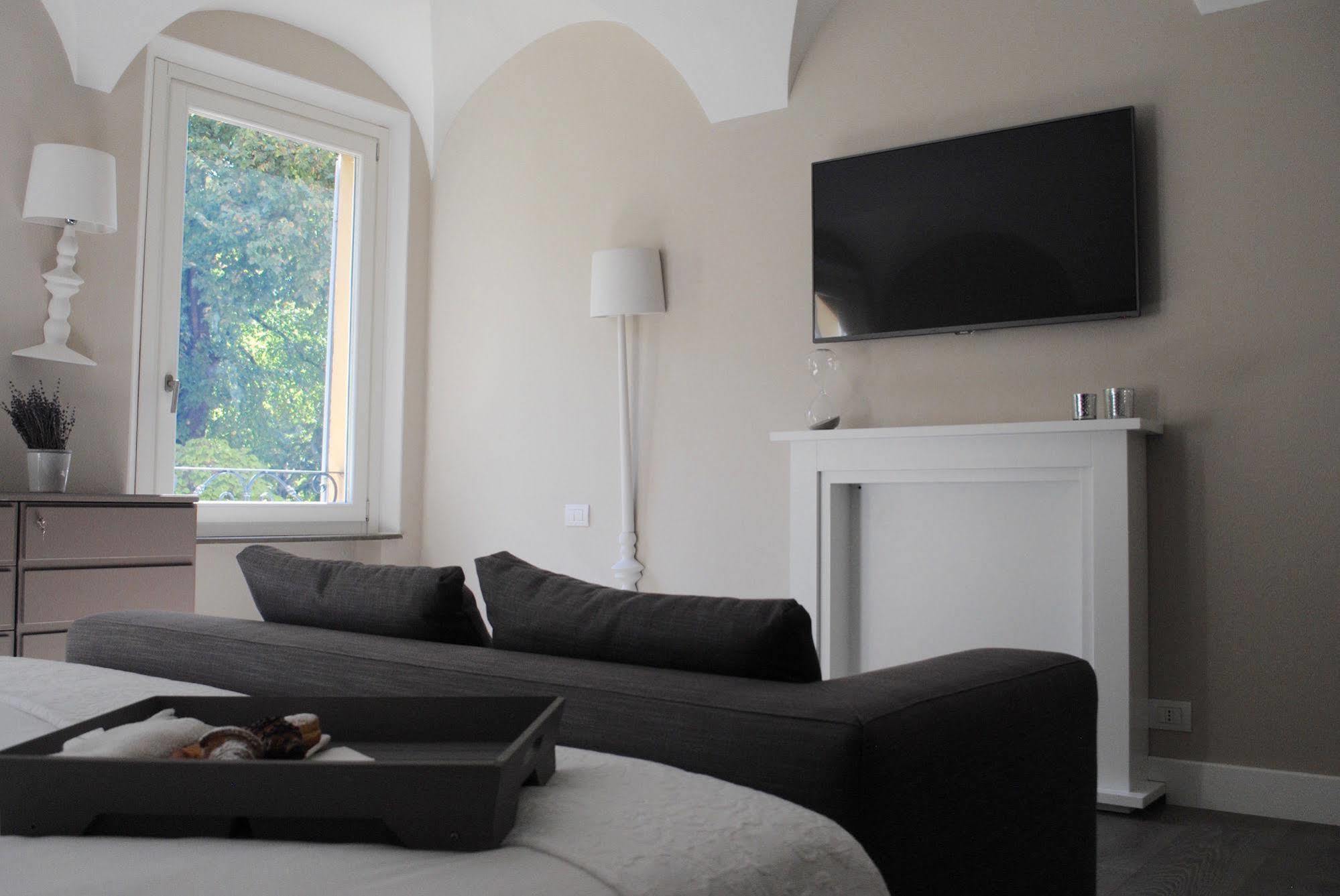 Emilia Suite Park Modena Exterior foto
